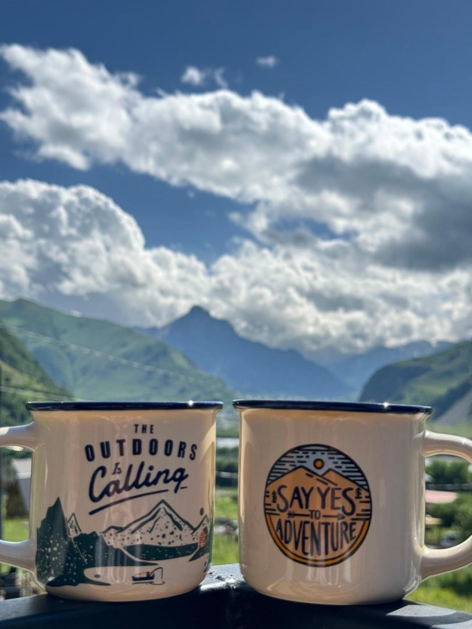 Outdoor Cottages Kazbegi Екстериор снимка